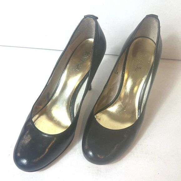 MICHAEL Michael Kors Women's Size 8 M Pumps Black Leather Slip On Stiletto Heels - Picture 1 of 12